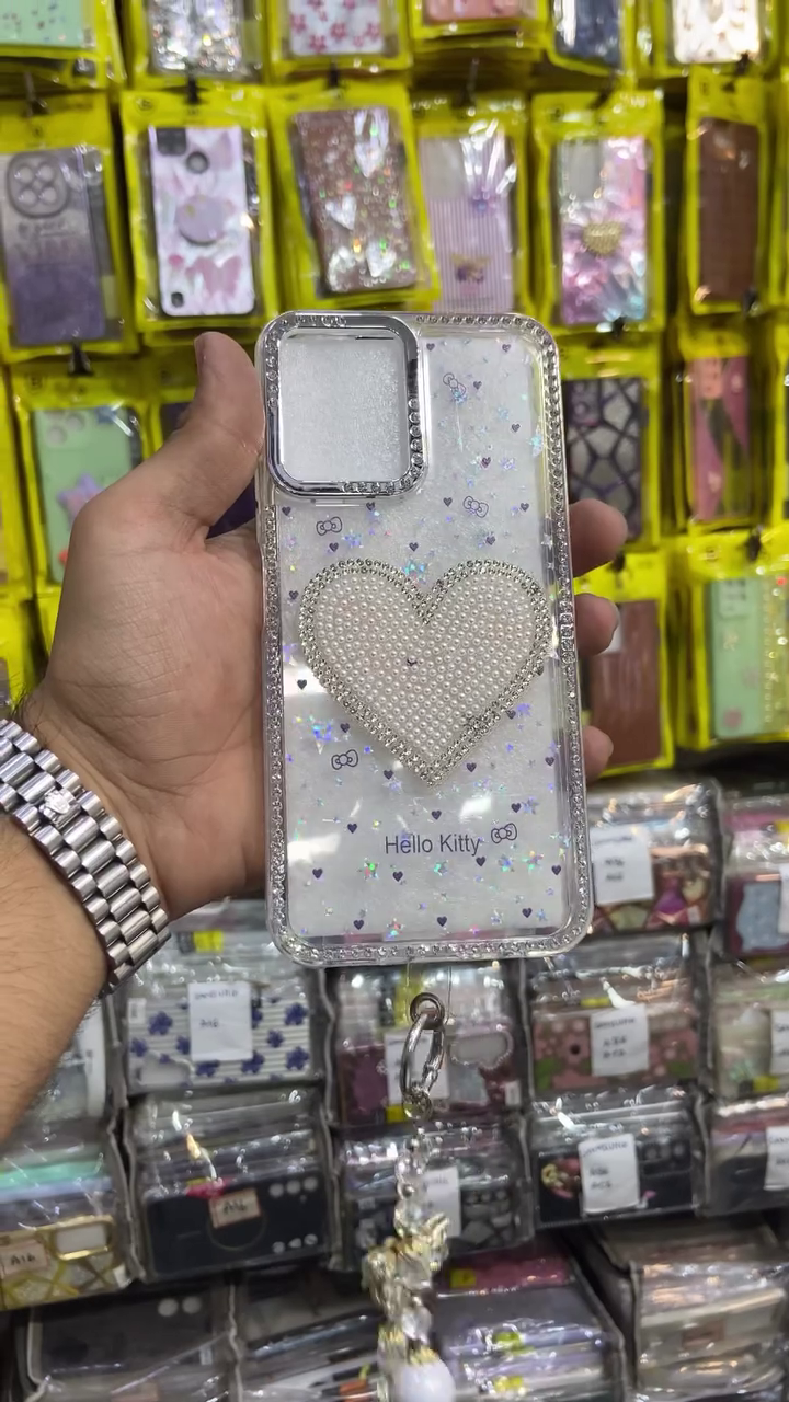 💖✨ Luxury Glitter Heart Charm Phone Case – Sparkling Rhinestone Protective Mobile Cover with Cute Aesthetic Design & Hanging Charm 📱🎀