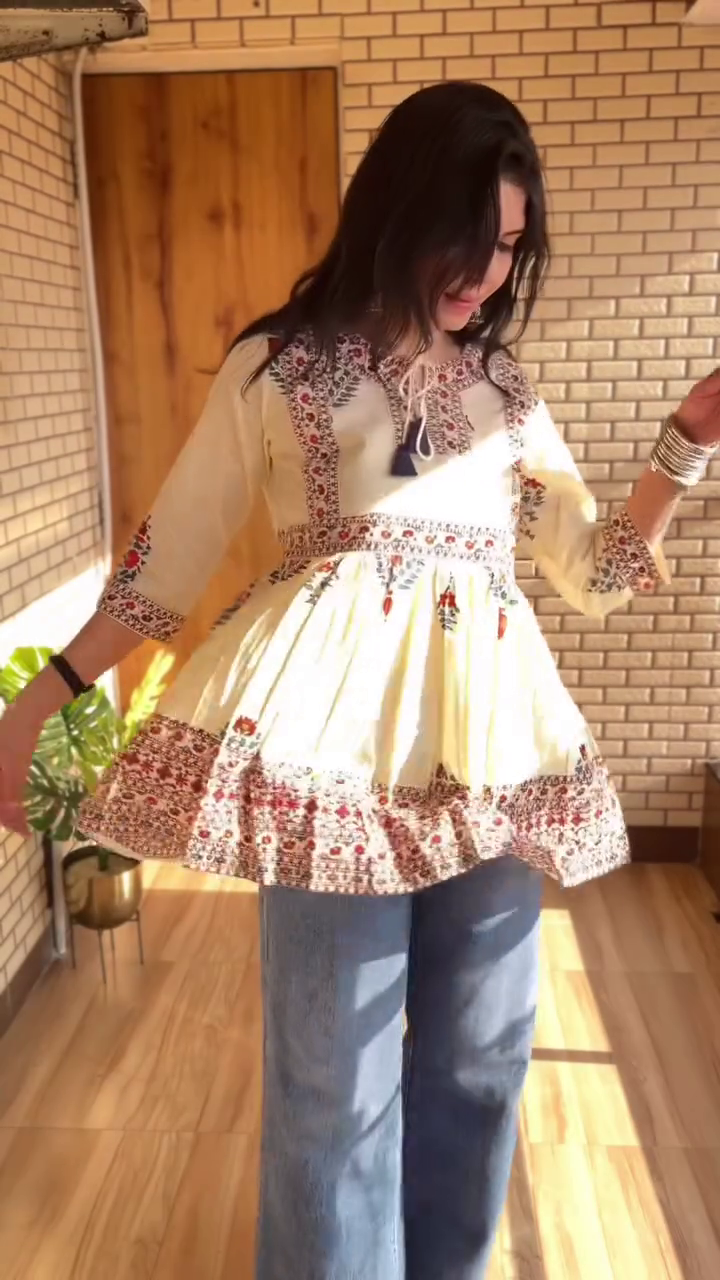 🌸✨ Elegant Ethnic Elephant Embroidered Women’s Kurti