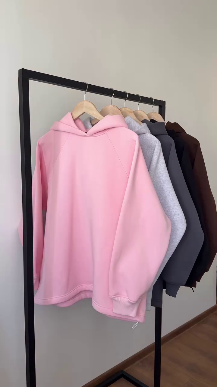 💗 Premium Minimalist Pullover Hoodie – Classic Solid Streetwear Sweatshirt