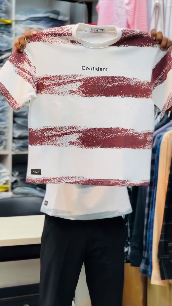 🤍 Premium Urban Striped Oversized T-Shirt – Stylish Contrast Brush-Stripe Casual Streetwear Tee