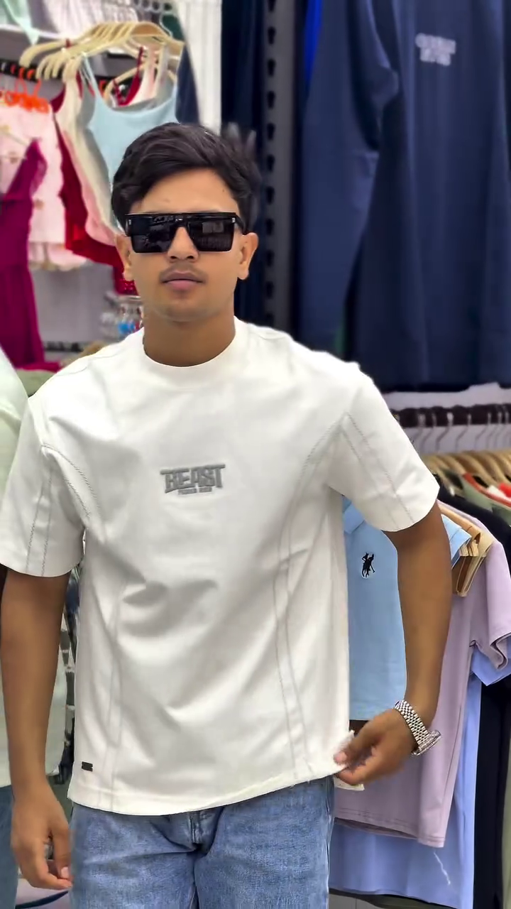 🤍 Premium White Textured Panel T-Shirt – Modern Casual Streetwear for Men 🔥