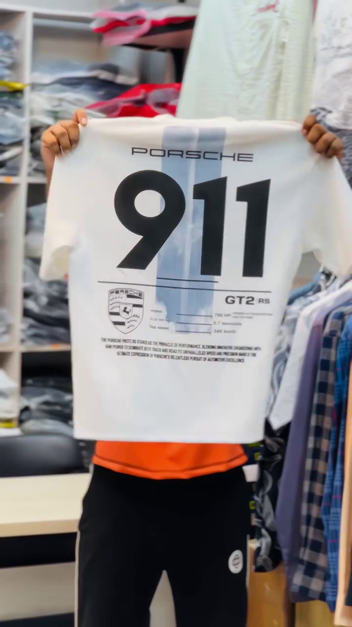 🏎️🔥 Premium Racing Car Graphic T-Shirt – Stylish Motorsport-Inspired Casual Tee for Men 👕✨