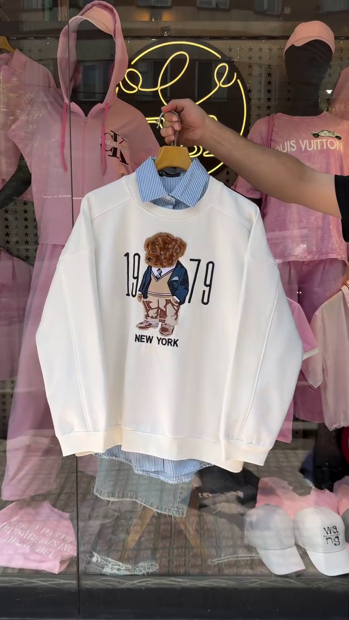 🧸✨ Premium Kids’ New York Bear Graphic Sweatshirt – Stylish Casual Winter Wear