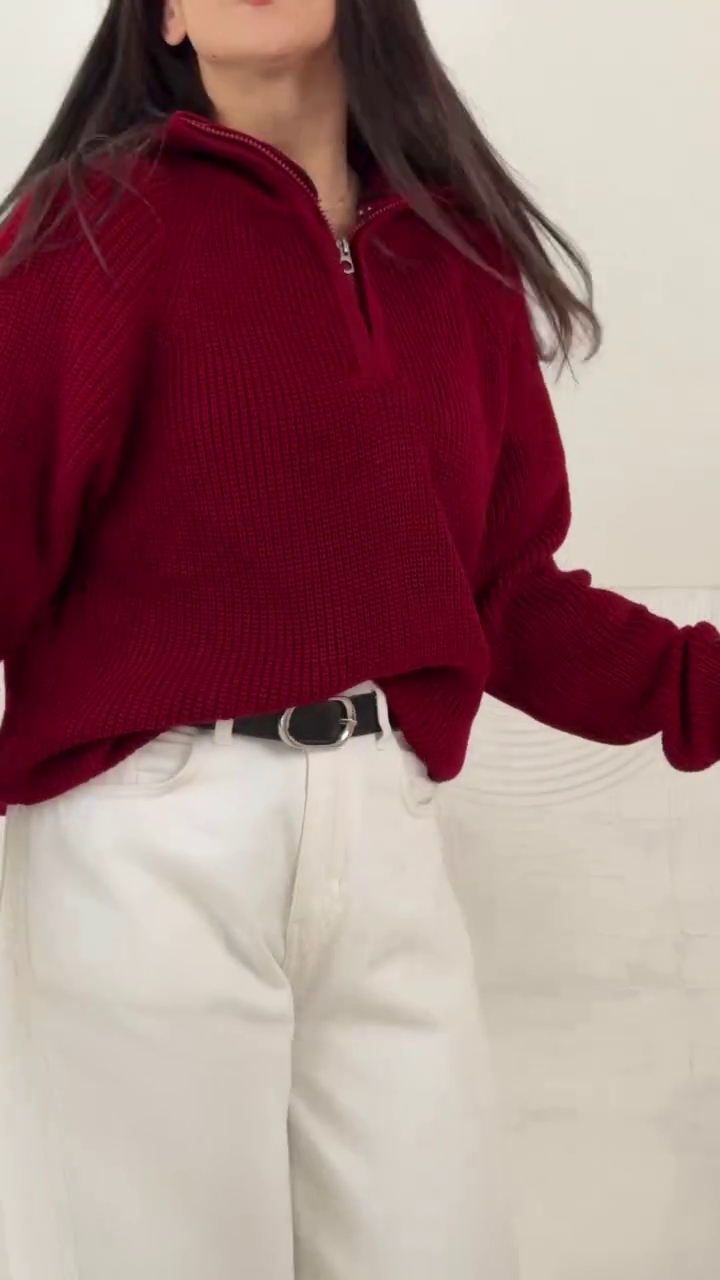 ❤️🤍 Premium Women’s Red & Cream Striped Polo Sweater – Chic Winter Fashion